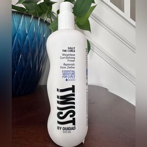 Twist by ouidad Curl-Defining Primer